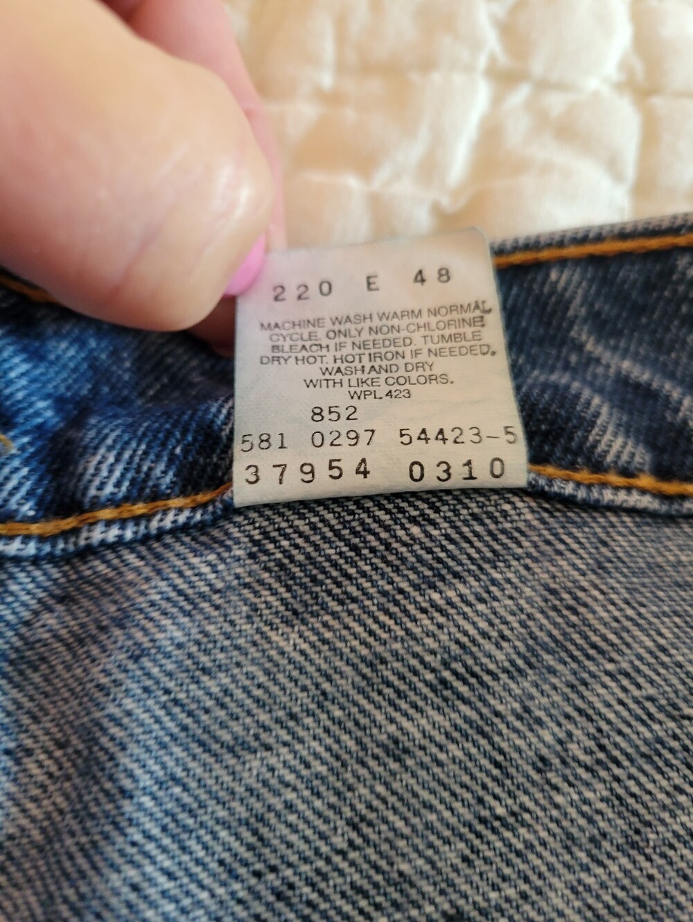 Vintage Levis 954 Cut Off Shorts Womens 90s USA High Waisted Orange Tab Size 28 - Picture 6 of 12